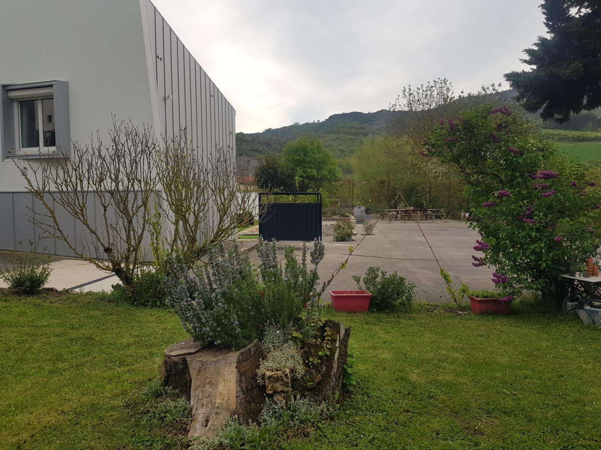 Gite Aux Tourterelles Tournemire  Exteriör bild