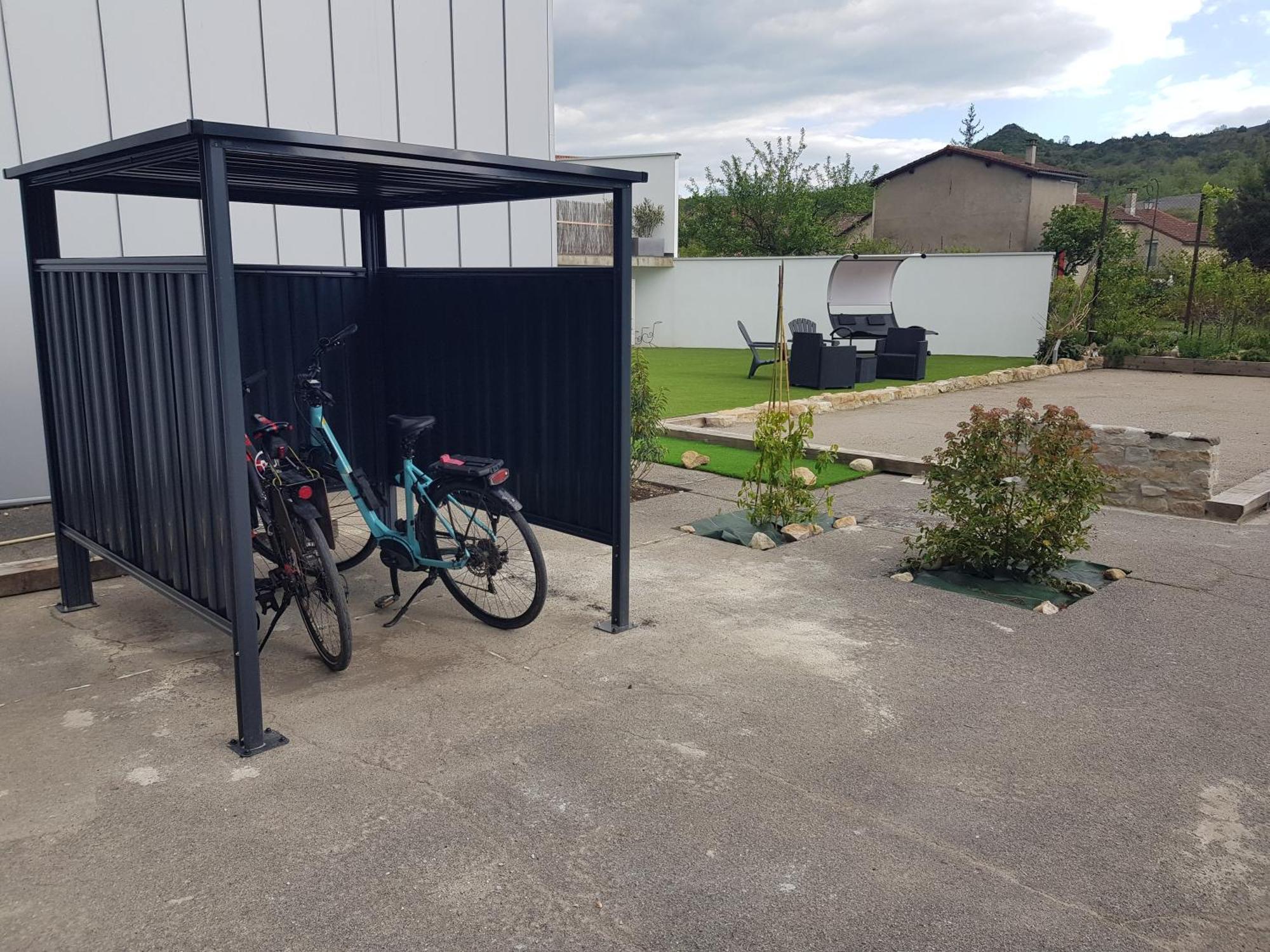 Gite Aux Tourterelles Tournemire  Exteriör bild